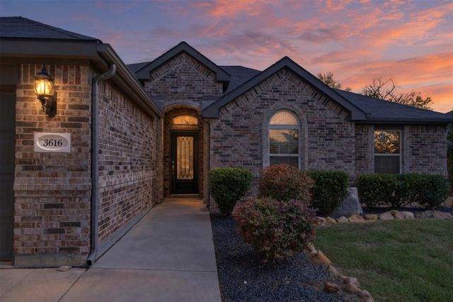 3616 Meadowtrail Lane, Denton, TX 76207