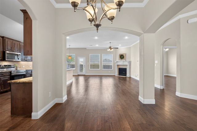 3616 Meadowtrail Lane, Denton, TX 76207