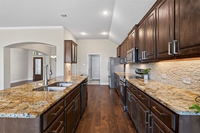3616 Meadowtrail Lane, Denton, TX 76207