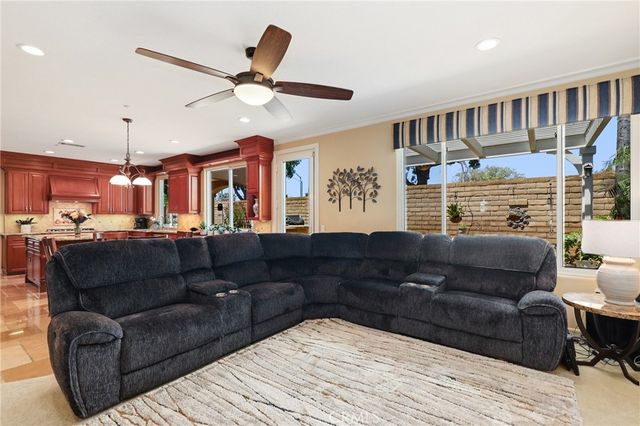 431 Downey Lane, Placentia, CA 92870