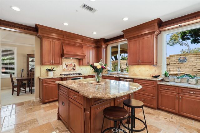 431 Downey Lane, Placentia, CA 92870