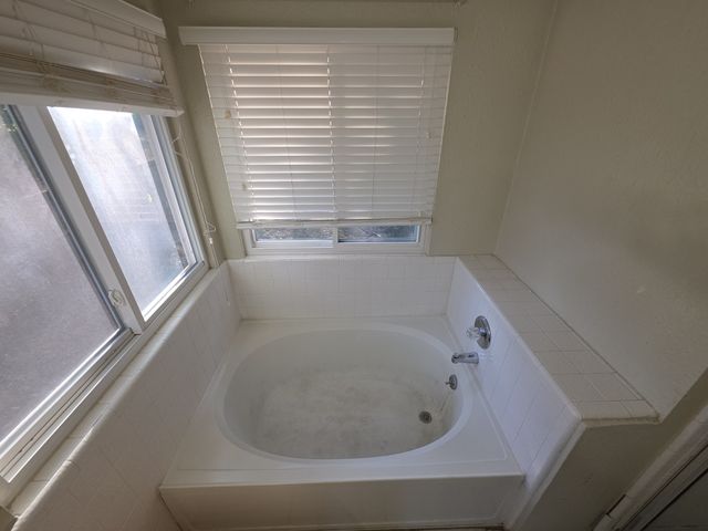 536 Mill Station Dr, Nashville, TN 37207
