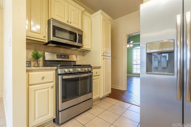 130 Fontainbleau Drive, Maumelle, AR 72113