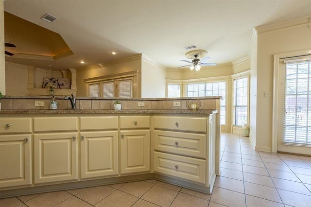 130 Fontainbleau Drive, Maumelle, AR 72113