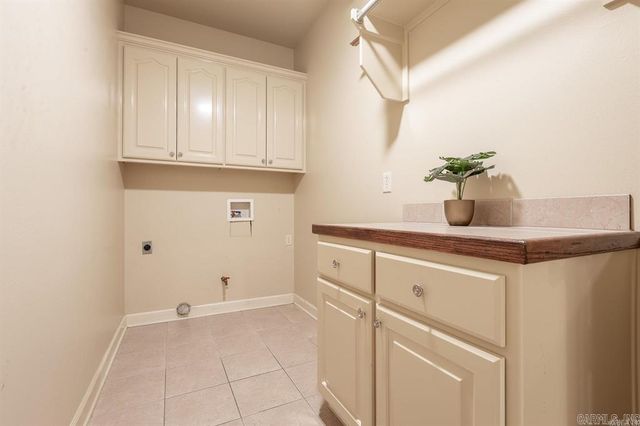 130 Fontainbleau Drive, Maumelle, AR 72113