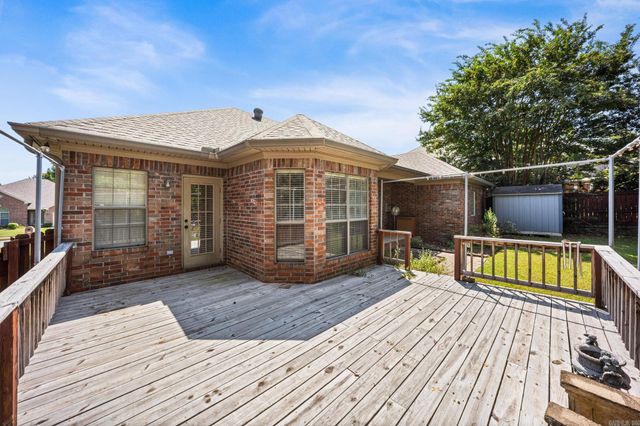130 Fontainbleau Drive, Maumelle, AR 72113