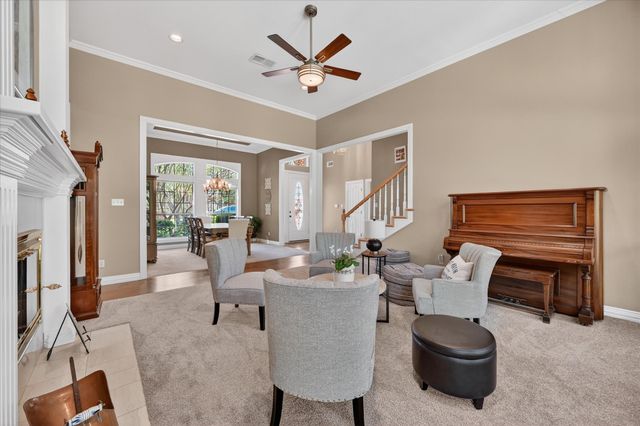 2701 Massachusetts Bay Drive, Arlington, TX 76001