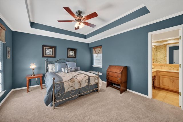 2701 Massachusetts Bay Drive, Arlington, TX 76001