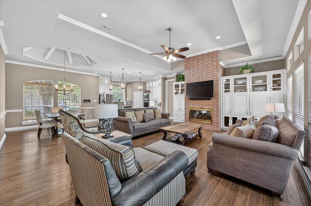 2701 Massachusetts Bay Drive, Arlington, TX 76001