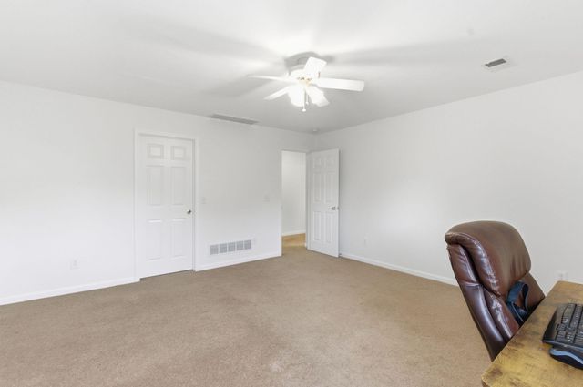 436 Forest Ridge Drive, Frankfort, KY 40601