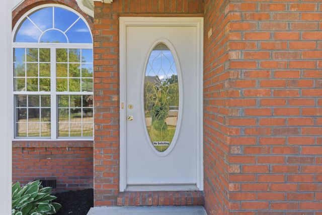 436 Forest Ridge Drive, Frankfort, KY 40601