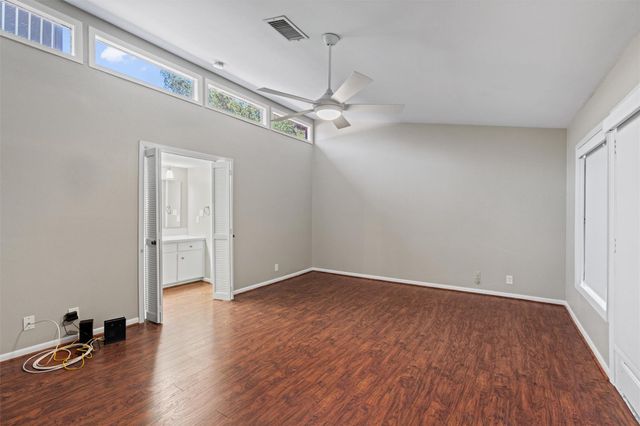 13 Stoney Creek CV, Lakeway, TX 78734
