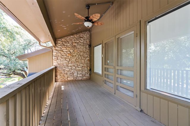 13 Stoney Creek CV, Lakeway, TX 78734