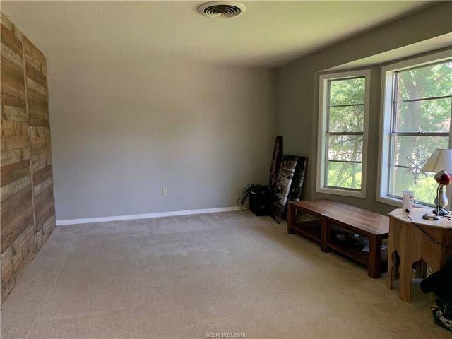 1502 Laura Lane, College Station, TX 77840