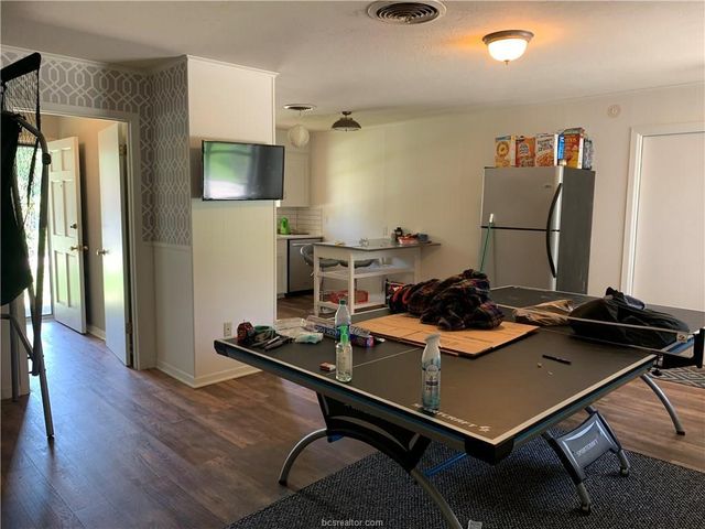 1502 Laura Lane, College Station, TX 77840