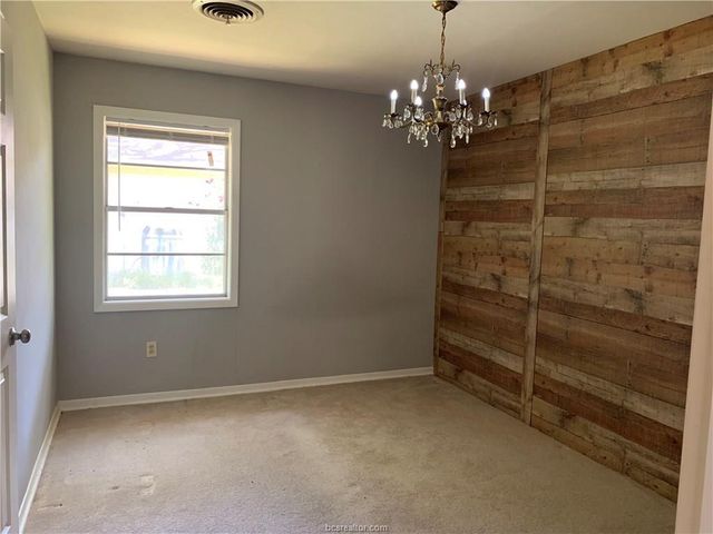 1502 Laura Lane, College Station, TX 77840