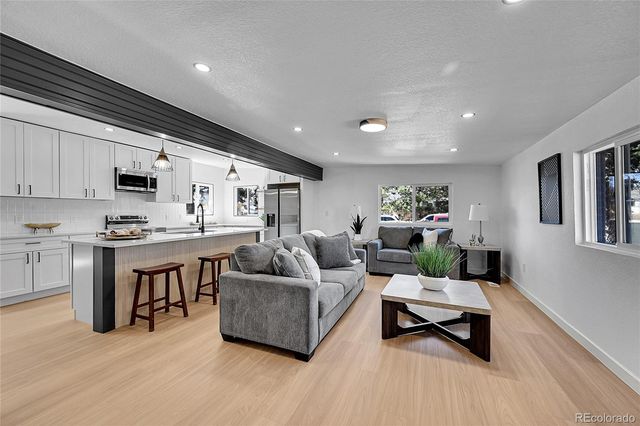 8410 Alta Vista Drive, Arvada, CO 80004