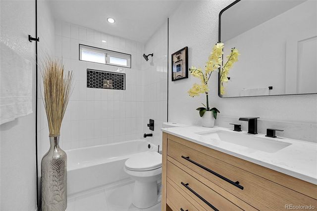 8410 Alta Vista Drive, Arvada, CO 80004