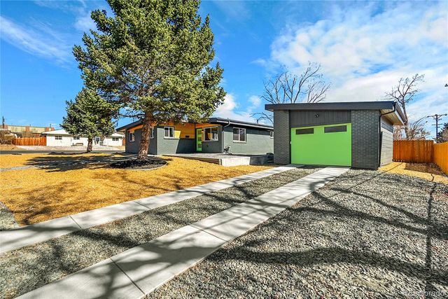 8410 Alta Vista Drive, Arvada, CO 80004