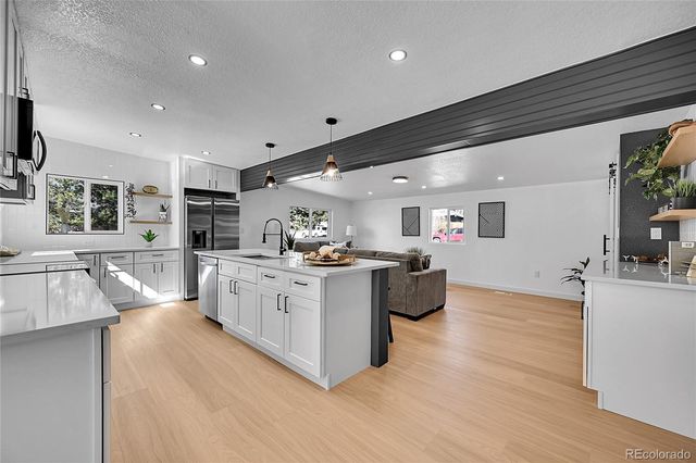 8410 Alta Vista Drive, Arvada, CO 80004