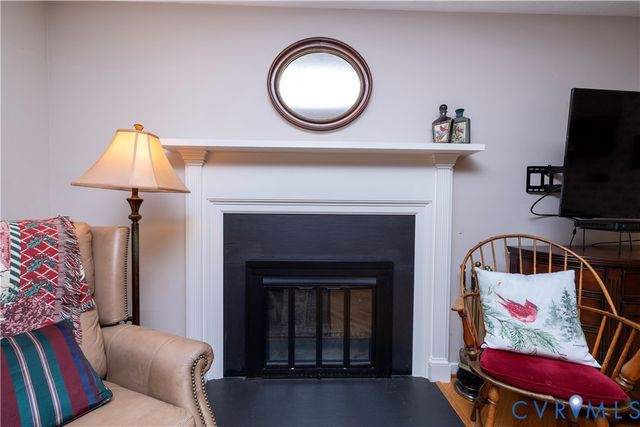 11186 Kenmont Ln, Ashland, VA 23005