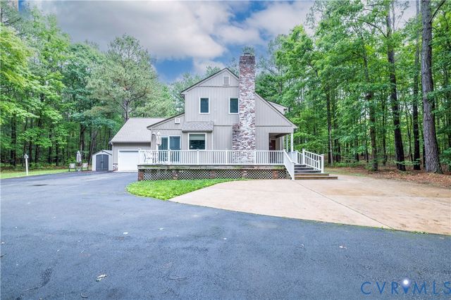 11186 Kenmont Ln, Ashland, VA 23005