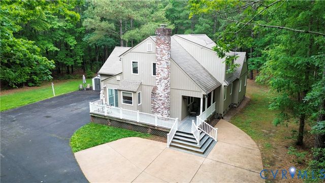 11186 Kenmont Ln, Ashland, VA 23005