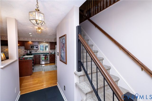 11186 Kenmont Ln, Ashland, VA 23005