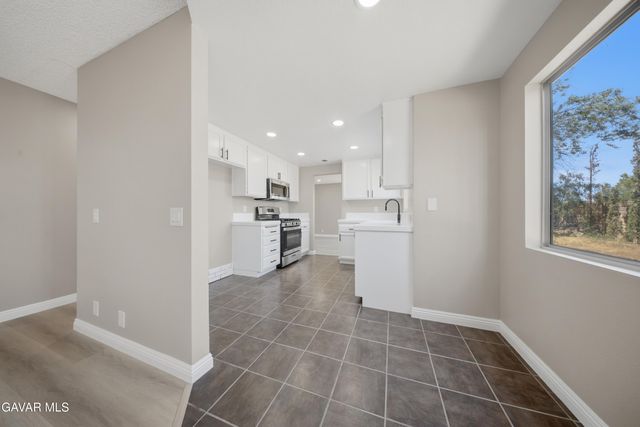 317 Camino Real Avenue, Palmdale, CA 93551