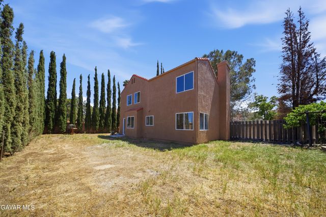 317 Camino Real Avenue, Palmdale, CA 93551