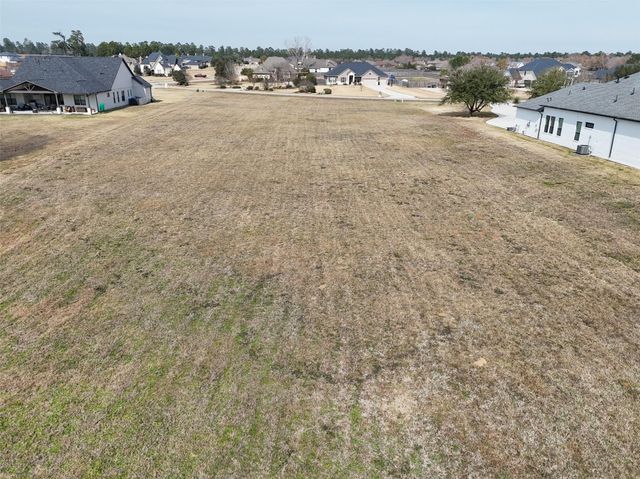 11701 Grand View Drive, Montgomery, TX 77356