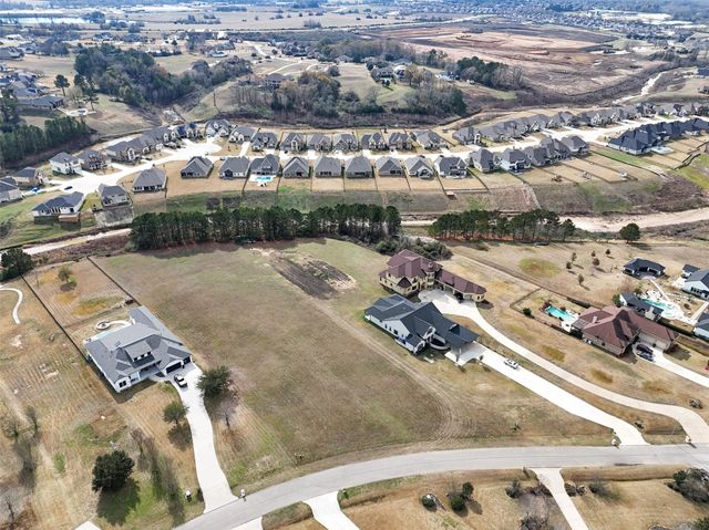 11701 Grand View Drive, Montgomery, TX 77356