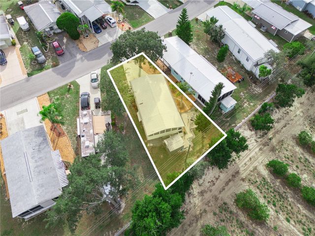 98 SADDLEBAG TRAIL, Lake Wales, FL 33898