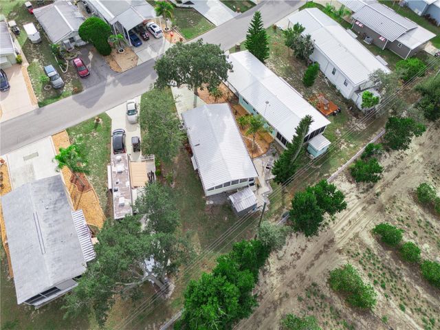 98 SADDLEBAG TRAIL, Lake Wales, FL 33898