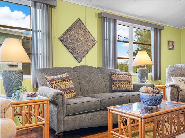 98 SADDLEBAG TRAIL, Lake Wales, FL 33898