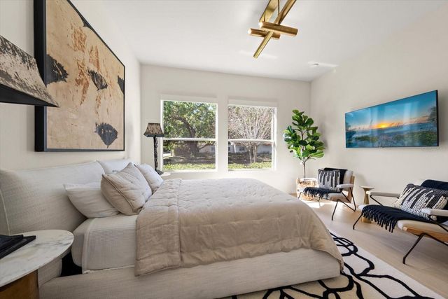 3901 W GRANADA STREET, Tampa, FL 33629