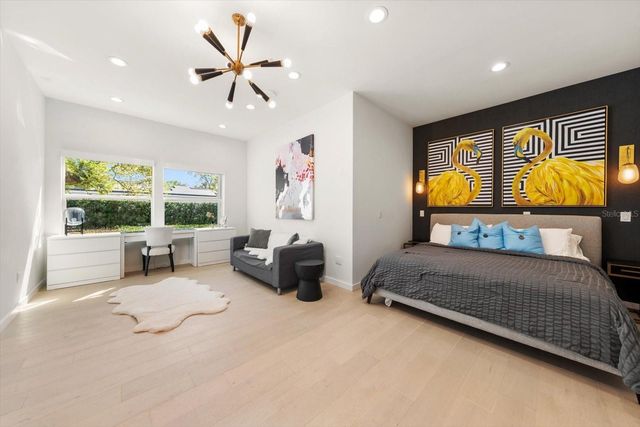 3901 W GRANADA STREET, Tampa, FL 33629