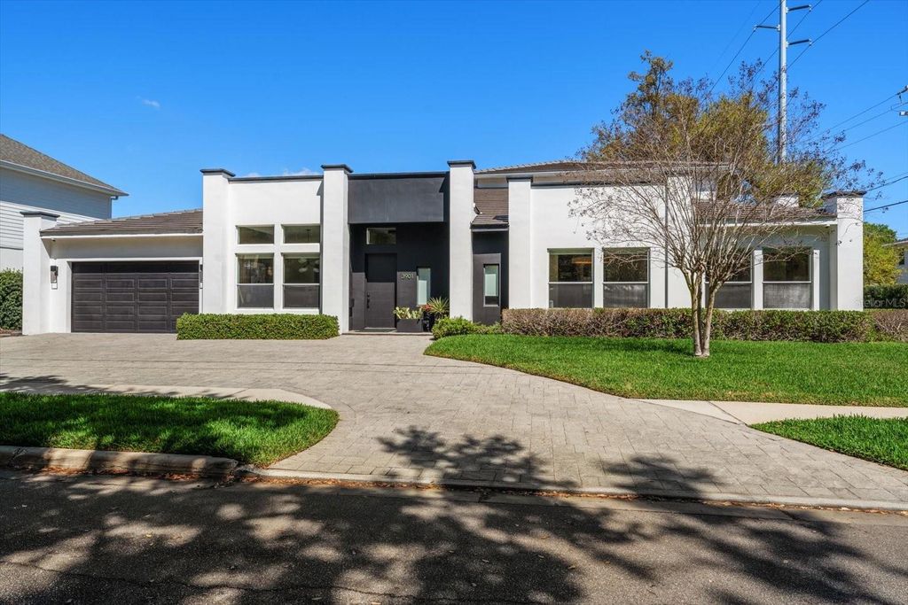 3901 W GRANADA STREET, Tampa, FL 33629