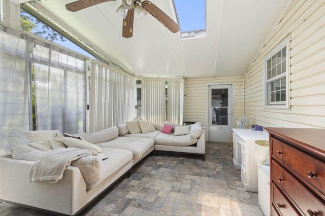 7328 San Bonita Drive, Columbus, OH 43235