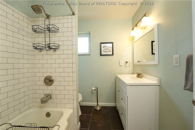 541 Grandview Drive, St Albans, WV 25177
