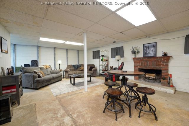 541 Grandview Drive, St Albans, WV 25177