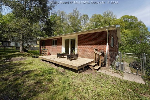 541 Grandview Drive, St Albans, WV 25177