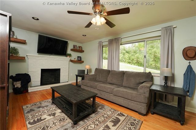 541 Grandview Drive, St Albans, WV 25177