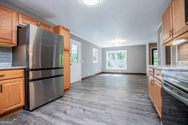 41 Reynolds Street, Bremen, GA 30110