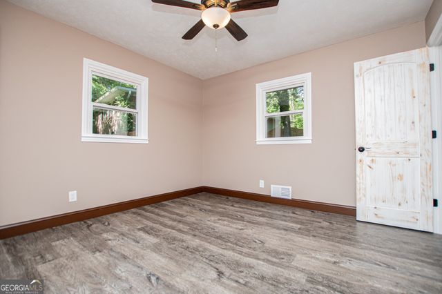 41 Reynolds Street, Bremen, GA 30110
