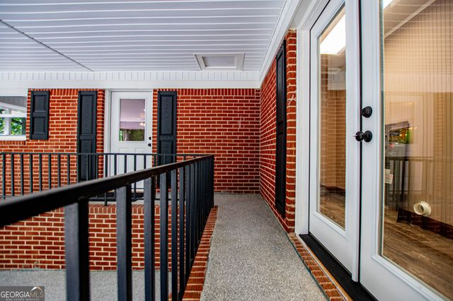41 Reynolds Street, Bremen, GA 30110