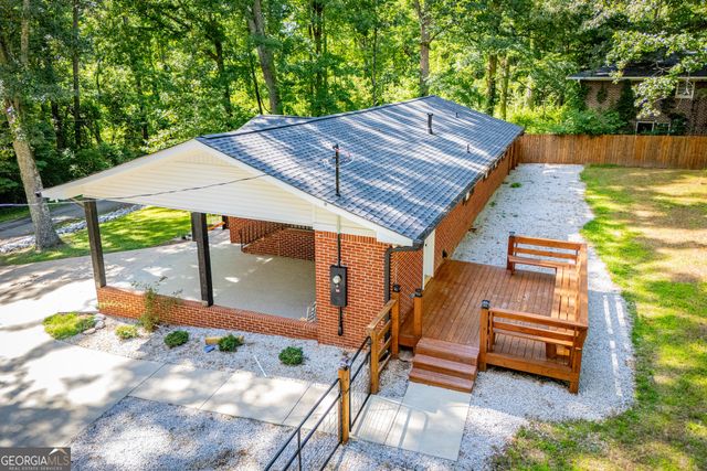 41 Reynolds Street, Bremen, GA 30110