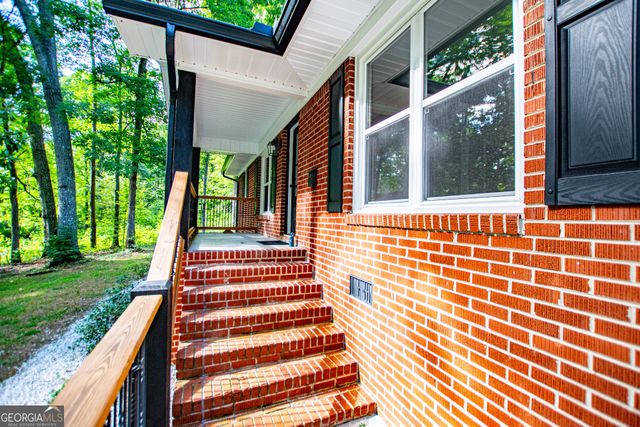 41 Reynolds Street, Bremen, GA 30110