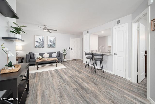 4850 E DESERT COVE Avenue 236, Scottsdale, AZ 85254