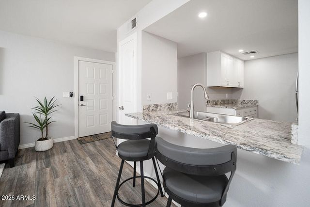 4850 E DESERT COVE Avenue 236, Scottsdale, AZ 85254